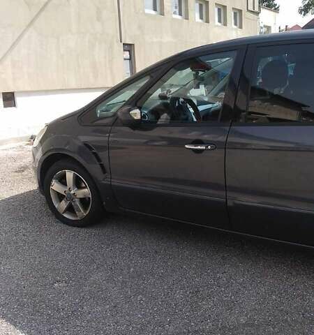 Серый Форд С-Макс, объемом двигателя 1.8 л и пробегом 263 тыс. км за 5500 $, фото 10 на Automoto.ua