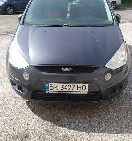 Серый Форд С-Макс, объемом двигателя 1.8 л и пробегом 263 тыс. км за 5500 $, фото 9 на Automoto.ua