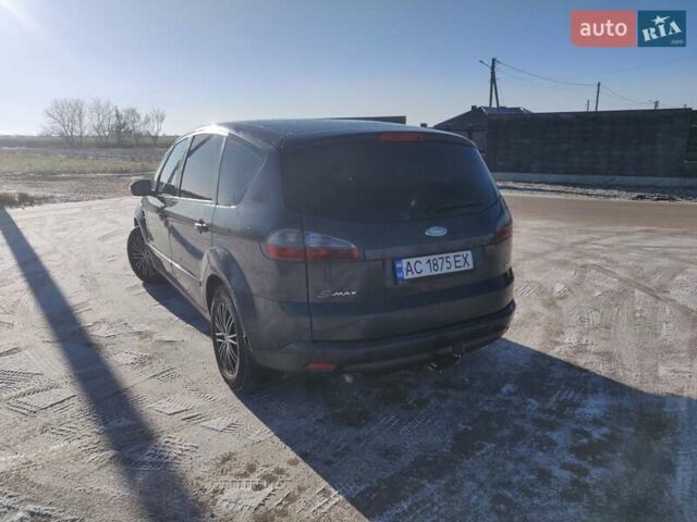 Сірий Форд С-Макс, об'ємом двигуна 2 л та пробігом 313 тис. км за 6500 $, фото 3 на Automoto.ua