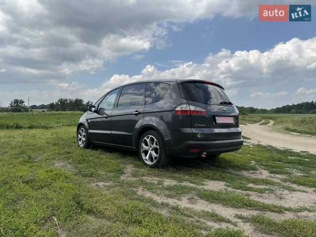 Серый Форд С-Макс, объемом двигателя 2 л и пробегом 154 тыс. км за 9500 $, фото 21 на Automoto.ua
