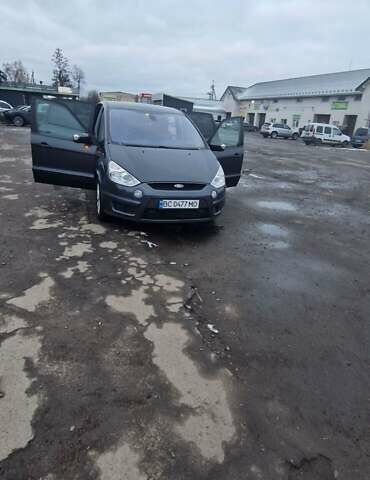 Серый Форд С-Макс, объемом двигателя 1.8 л и пробегом 241 тыс. км за 7200 $, фото 8 на Automoto.ua