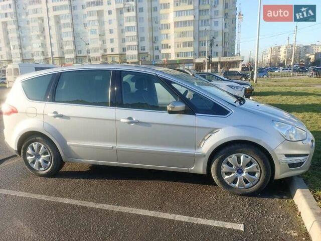 Сірий Форд С-Макс, об'ємом двигуна 2 л та пробігом 290 тис. км за 9300 $, фото 3 на Automoto.ua