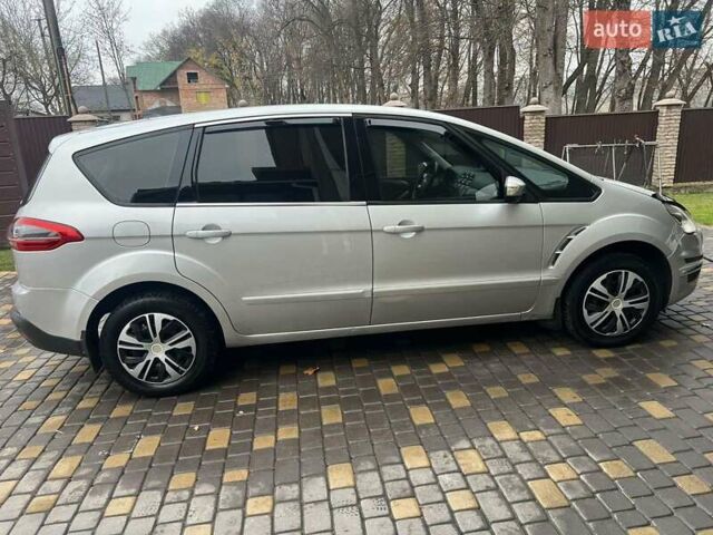 Сірий Форд С-Макс, об'ємом двигуна 1.56 л та пробігом 248 тис. км за 7600 $, фото 6 на Automoto.ua