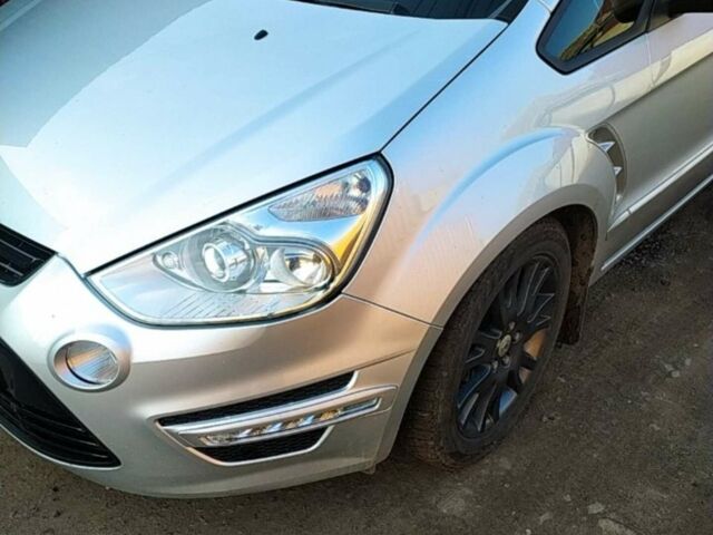 Сірий Форд С-Макс, об'ємом двигуна 1.56 л та пробігом 208 тис. км за 7500 $, фото 23 на Automoto.ua