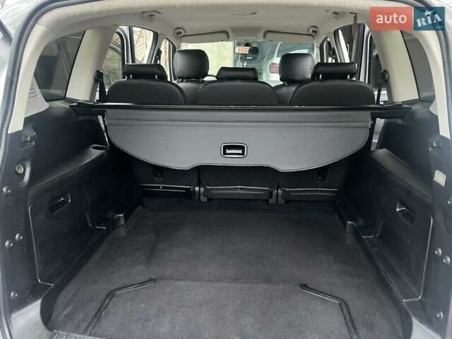 Сірий Форд С-Макс, об'ємом двигуна 1.56 л та пробігом 248 тис. км за 7600 $, фото 8 на Automoto.ua