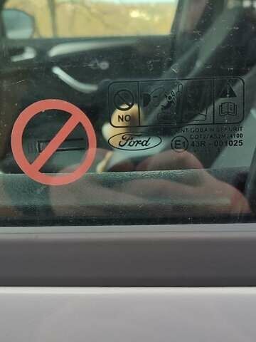 Сірий Форд С-Макс, об'ємом двигуна 2 л та пробігом 208 тис. км за 9300 $, фото 10 на Automoto.ua