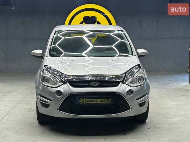 Сірий Форд С-Макс, об'ємом двигуна 1.56 л та пробігом 250 тис. км за 8200 $, фото 1 на Automoto.ua