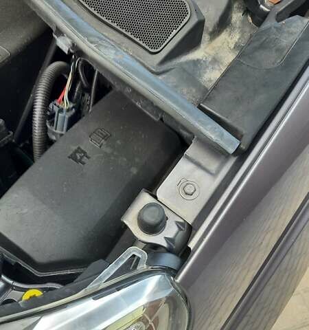 Сірий Форд С-Макс, об'ємом двигуна 2 л та пробігом 270 тис. км за 9850 $, фото 50 на Automoto.ua