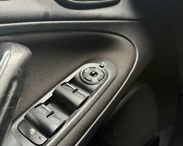 Сірий Форд С-Макс, об'ємом двигуна 2 л та пробігом 285 тис. км за 7650 $, фото 9 на Automoto.ua