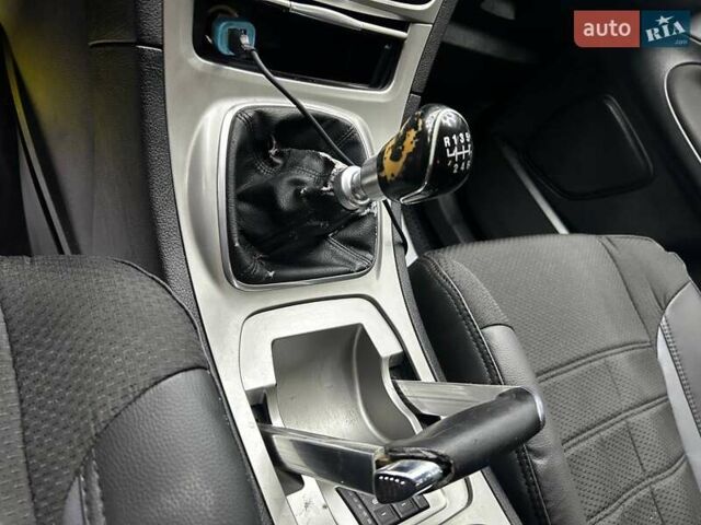 Сірий Форд С-Макс, об'ємом двигуна 1.56 л та пробігом 250 тис. км за 8200 $, фото 9 на Automoto.ua
