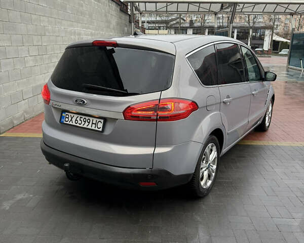 Сірий Форд С-Макс, об'ємом двигуна 2 л та пробігом 285 тис. км за 7650 $, фото 5 на Automoto.ua