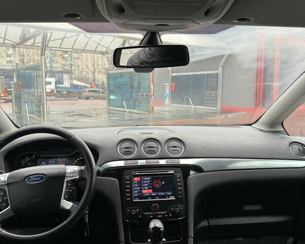 Сірий Форд С-Макс, об'ємом двигуна 2 л та пробігом 285 тис. км за 7650 $, фото 15 на Automoto.ua