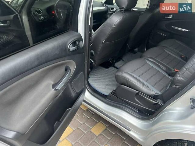 Сірий Форд С-Макс, об'ємом двигуна 1.56 л та пробігом 248 тис. км за 7600 $, фото 10 на Automoto.ua