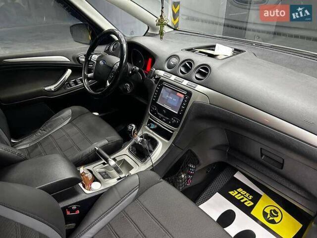 Сірий Форд С-Макс, об'ємом двигуна 1.56 л та пробігом 250 тис. км за 8200 $, фото 8 на Automoto.ua