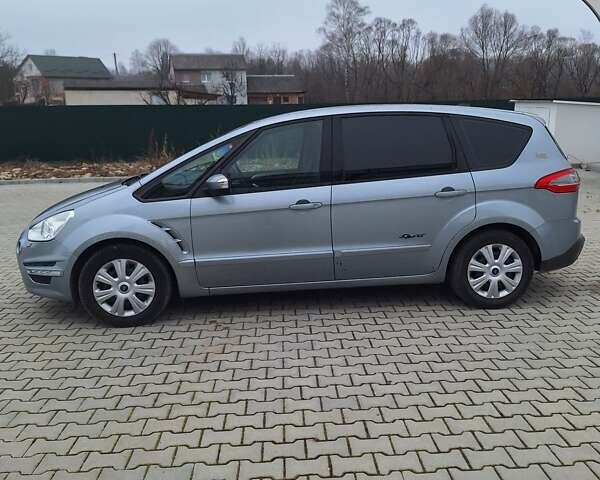 Серый Форд С-Макс, объемом двигателя 2 л и пробегом 221 тыс. км за 9500 $, фото 10 на Automoto.ua