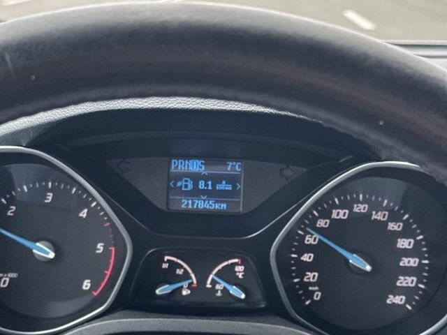 Серый Форд С-Макс, объемом двигателя 2 л и пробегом 317 тыс. км за 8800 $, фото 7 на Automoto.ua