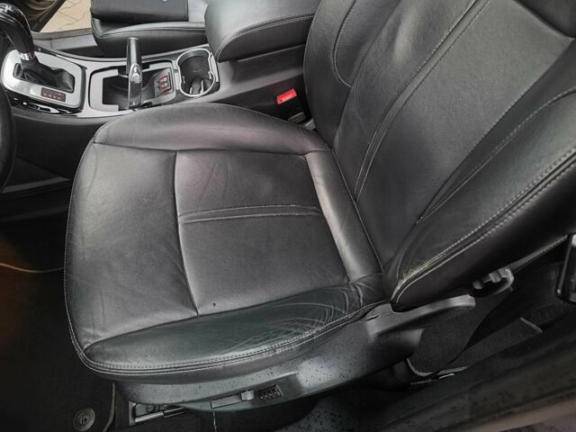 Сірий Форд С-Макс, об'ємом двигуна 2 л та пробігом 265 тис. км за 10000 $, фото 9 на Automoto.ua