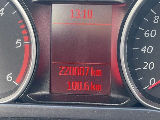 Серый Форд С-Макс, объемом двигателя 1.6 л и пробегом 220 тыс. км за 9200 $, фото 5 на Automoto.ua