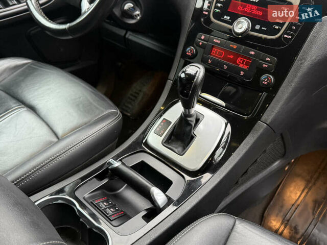 Серый Форд С-Макс, объемом двигателя 2 л и пробегом 254 тыс. км за 8899 $, фото 30 на Automoto.ua