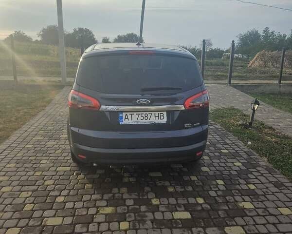 Серый Форд С-Макс, объемом двигателя 1.6 л и пробегом 190 тыс. км за 10700 $, фото 12 на Automoto.ua