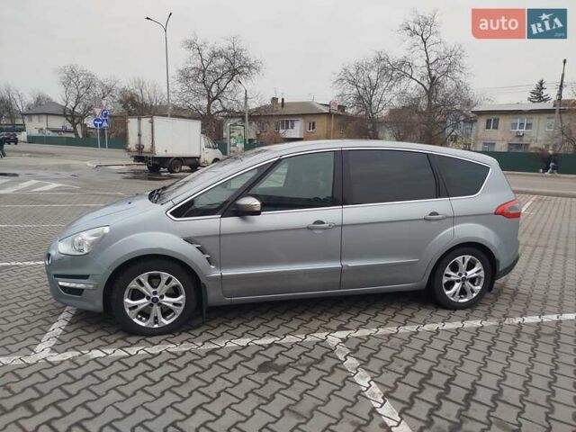 Серый Форд С-Макс, объемом двигателя 2 л и пробегом 207 тыс. км за 10490 $, фото 8 на Automoto.ua