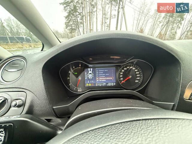 Серый Форд С-Макс, объемом двигателя 2 л и пробегом 254 тыс. км за 8899 $, фото 49 на Automoto.ua