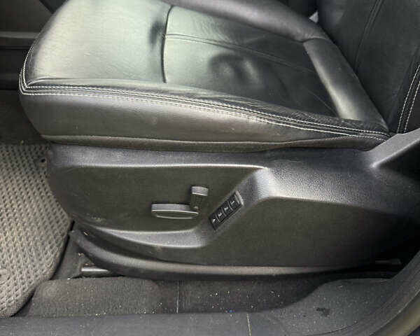 Серый Форд С-Макс, объемом двигателя 1.56 л и пробегом 215 тыс. км за 12800 $, фото 6 на Automoto.ua