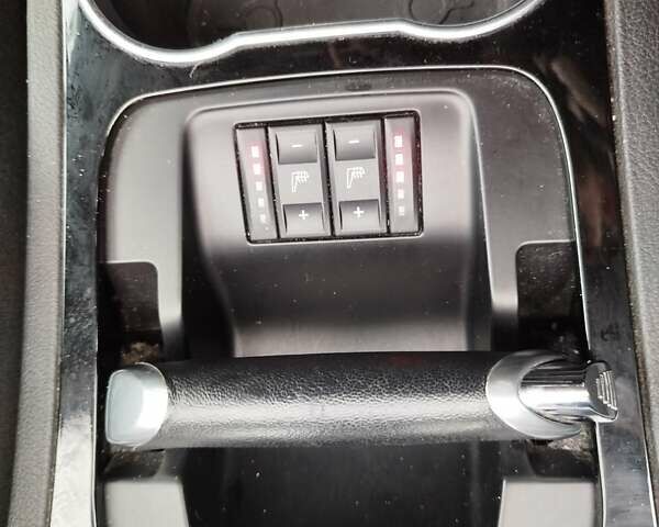 Серый Форд С-Макс, объемом двигателя 2 л и пробегом 207 тыс. км за 10490 $, фото 10 на Automoto.ua