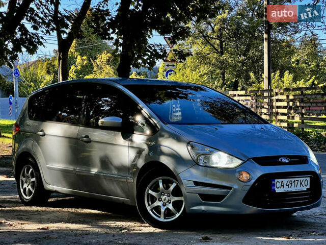 Сірий Форд С-Макс, об'ємом двигуна 2 л та пробігом 213 тис. км за 7300 $, фото 6 на Automoto.ua