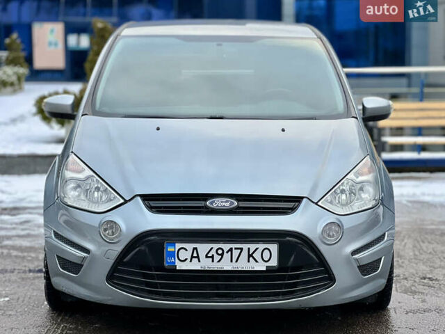 Сірий Форд С-Макс, об'ємом двигуна 2 л та пробігом 213 тис. км за 8250 $, фото 6 на Automoto.ua
