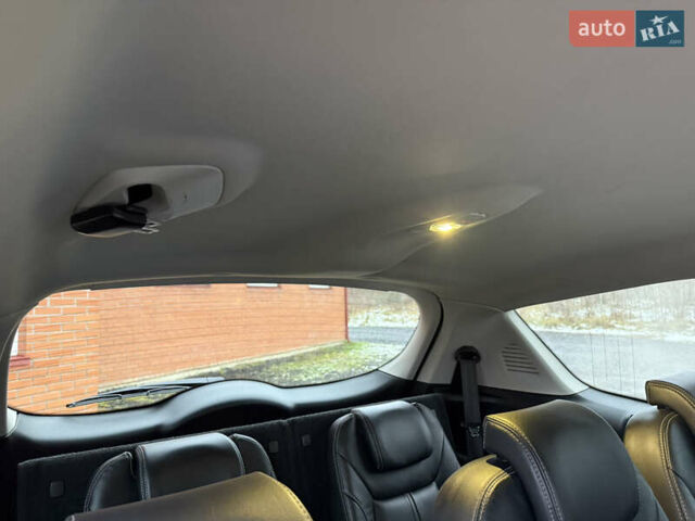 Серый Форд С-Макс, объемом двигателя 2 л и пробегом 254 тыс. км за 8899 $, фото 39 на Automoto.ua