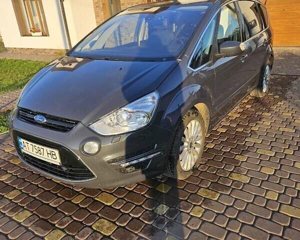 Серый Форд С-Макс, объемом двигателя 1.6 л и пробегом 190 тыс. км за 10700 $, фото 3 на Automoto.ua