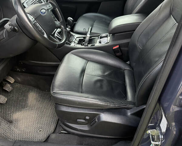 Серый Форд С-Макс, объемом двигателя 1.56 л и пробегом 215 тыс. км за 12800 $, фото 7 на Automoto.ua