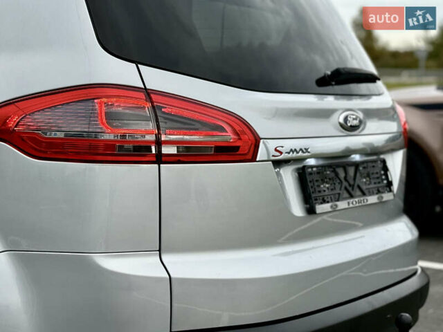 Серый Форд С-Макс, объемом двигателя 2 л и пробегом 330 тыс. км за 11450 $, фото 17 на Automoto.ua