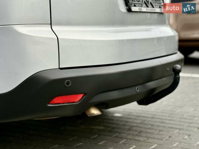 Серый Форд С-Макс, объемом двигателя 2 л и пробегом 330 тыс. км за 11450 $, фото 20 на Automoto.ua