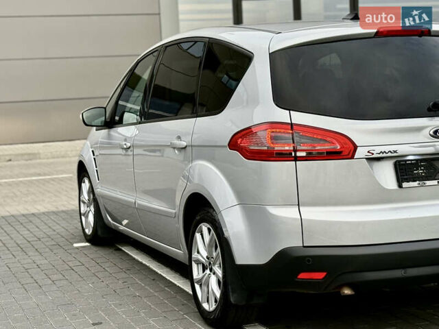 Серый Форд С-Макс, объемом двигателя 2 л и пробегом 330 тыс. км за 11450 $, фото 12 на Automoto.ua