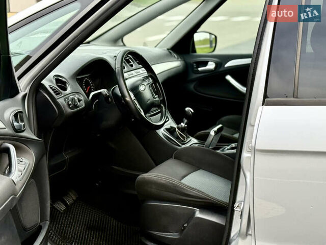 Форд С-Макс 2014 у Львові на Automoto.ua Сірий Форд С-Макс, об'ємом двигуна 2 л та пробігом 210 тис. км за 11450 $, фото 25 на Automoto.ua