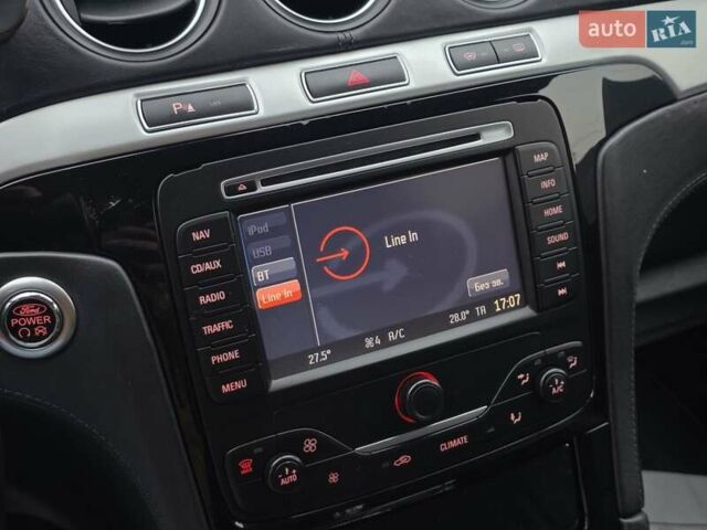 Серый Форд С-Макс, объемом двигателя 2 л и пробегом 163 тыс. км за 8999 $, фото 19 на Automoto.ua