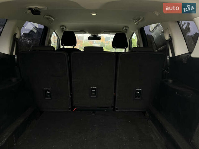 Серый Форд С-Макс, объемом двигателя 2 л и пробегом 199 тыс. км за 12500 $, фото 9 на Automoto.ua