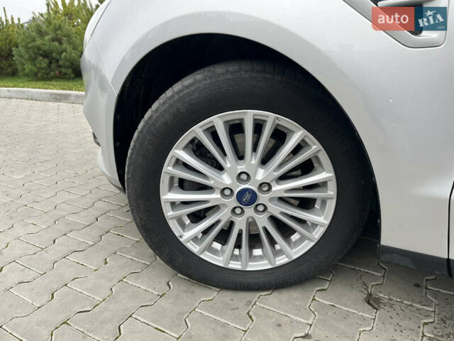 Серый Форд С-Макс, объемом двигателя 2 л и пробегом 199 тыс. км за 12500 $, фото 18 на Automoto.ua