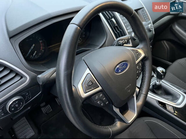 Сірий Форд С-Макс, об'ємом двигуна 1.5 л та пробігом 115 тис. км за 11500 $, фото 12 на Automoto.ua