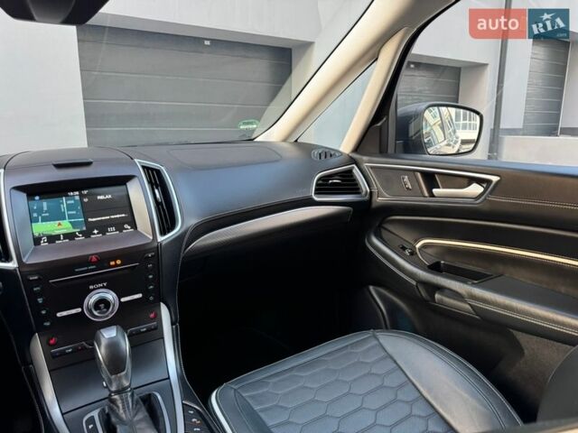 Серый Форд С-Макс, объемом двигателя 2 л и пробегом 214 тыс. км за 15700 $, фото 41 на Automoto.ua