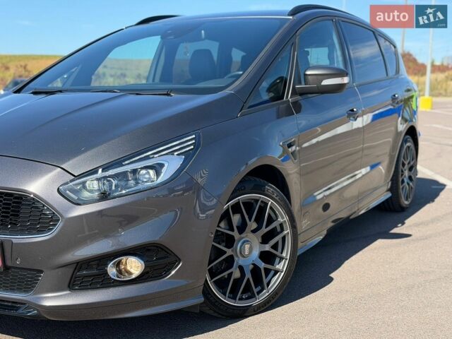 Сірий Форд С-Макс, об'ємом двигуна 2 л та пробігом 159 тис. км за 19300 $, фото 60 на Automoto.ua