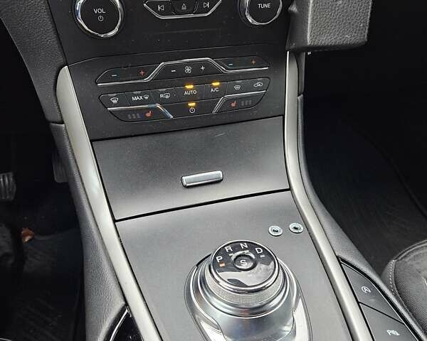 Сірий Форд С-Макс, об'ємом двигуна 2 л та пробігом 157 тис. км за 15999 $, фото 10 на Automoto.ua