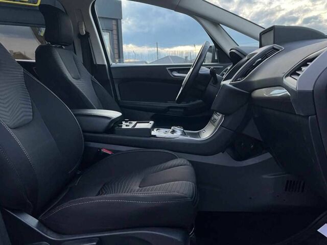 Серый Форд С-Макс, объемом двигателя 2 л и пробегом 158 тыс. км за 15000 $, фото 20 на Automoto.ua