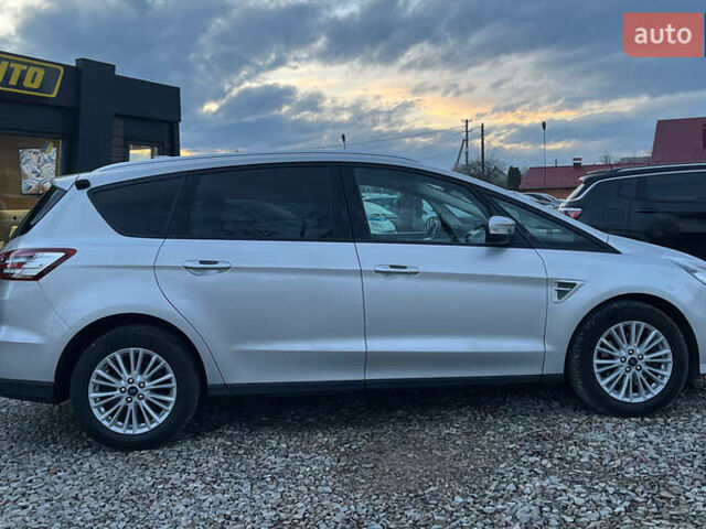 Серый Форд С-Макс, объемом двигателя 2 л и пробегом 158 тыс. км за 15000 $, фото 7 на Automoto.ua