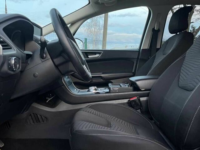 Серый Форд С-Макс, объемом двигателя 2 л и пробегом 158 тыс. км за 15000 $, фото 8 на Automoto.ua