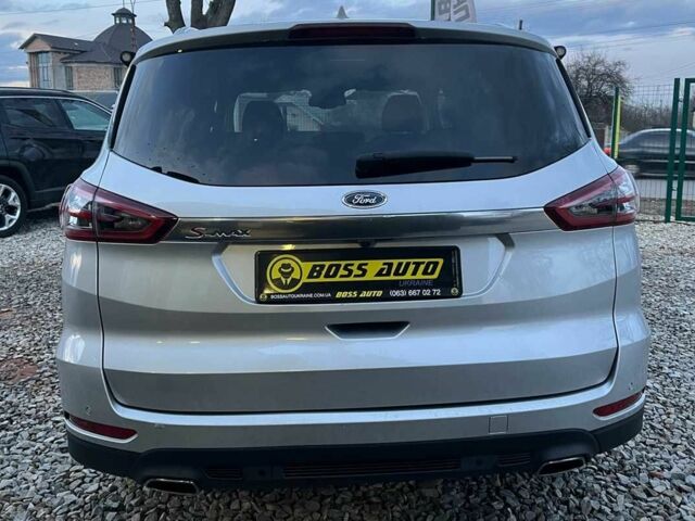 Серый Форд С-Макс, объемом двигателя 2 л и пробегом 158 тыс. км за 15000 $, фото 5 на Automoto.ua