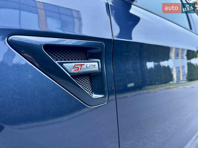 Серый Форд С-Макс, объемом двигателя 2 л и пробегом 77 тыс. км за 25000 $, фото 17 на Automoto.ua