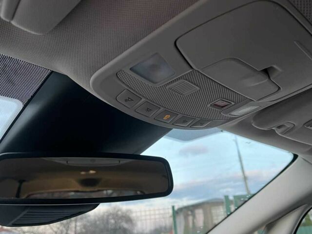 Серый Форд С-Макс, объемом двигателя 2 л и пробегом 158 тыс. км за 15000 $, фото 15 на Automoto.ua